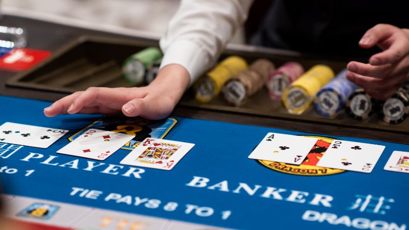 Tổng quan về các thế bài Baccarat thường gặp